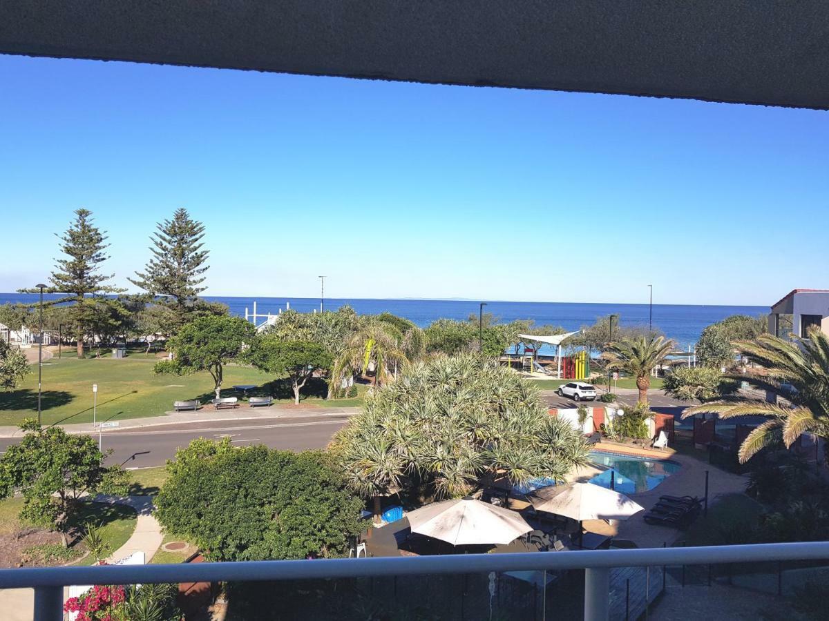 Casablanca Beachfront Apartments Bribie Island North Dış mekan fotoğraf