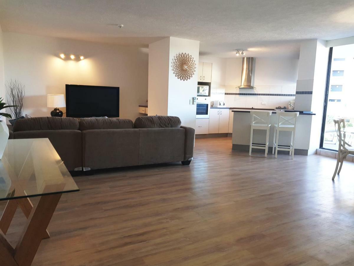 Casablanca Beachfront Apartments Bribie Island North Dış mekan fotoğraf